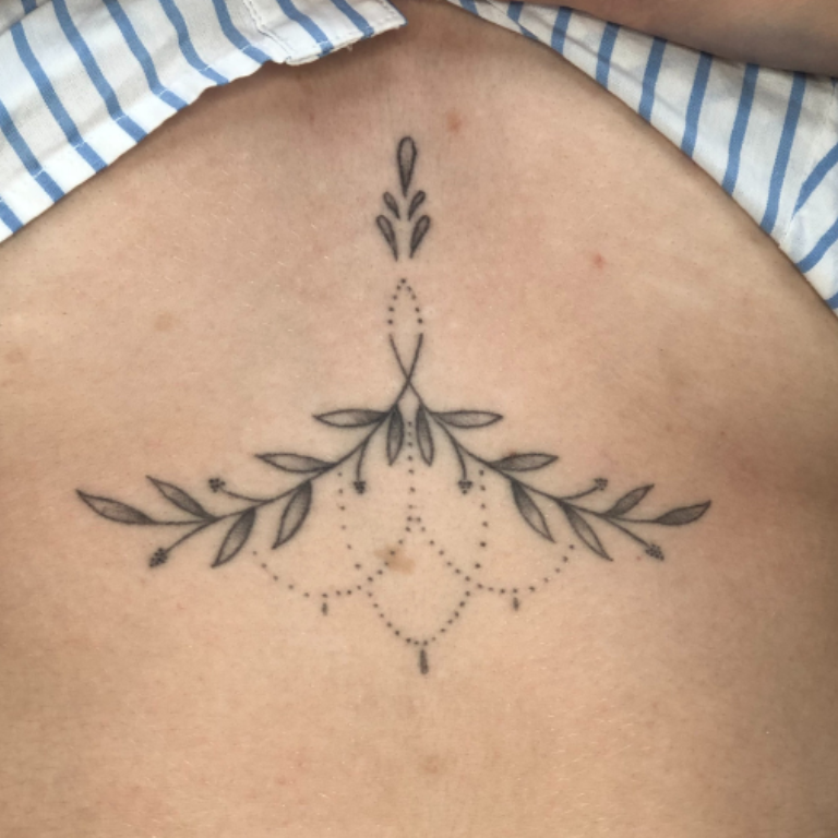 7 – Laserowe usuwanie tatuażu zabieg usuwania tatuażu laserem w studio w Łodzi